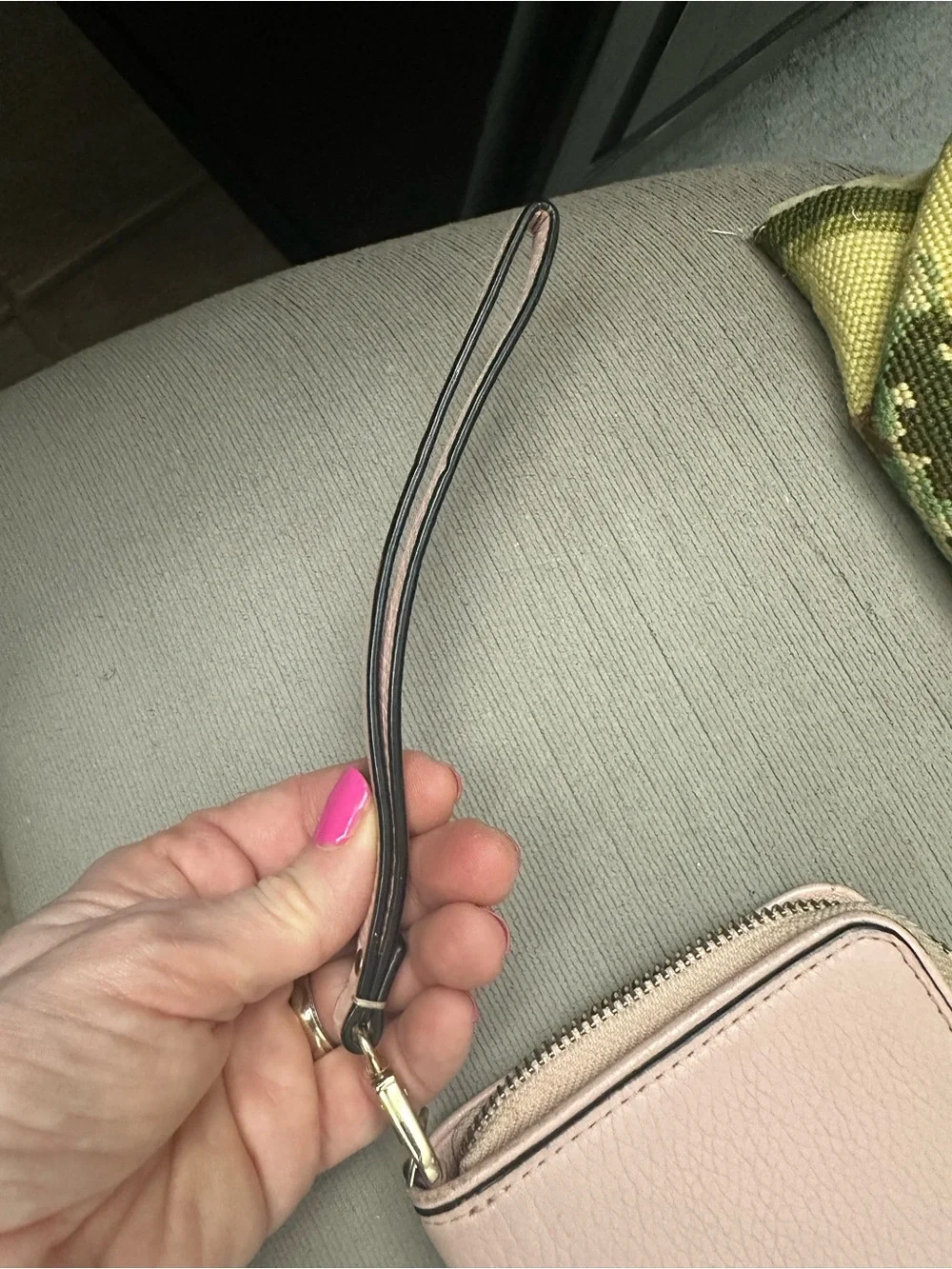 Kate Spade New York Blush Pink Pebbled Leather Zip Around Wallet WristletClassic